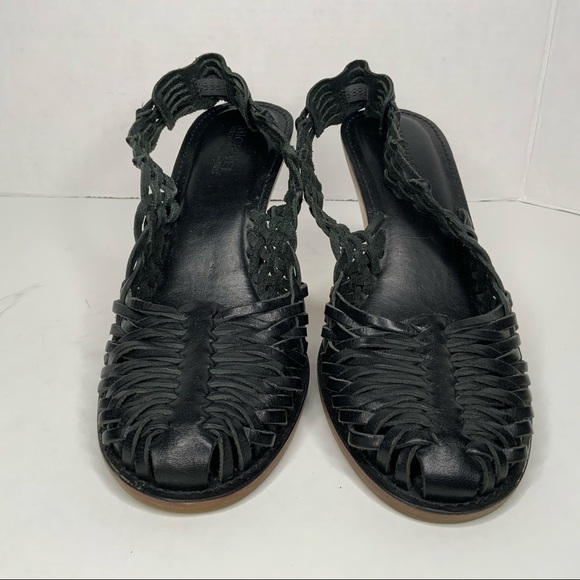 MICHAEL Michael Kors leather wedge sandals. - Picture 3 of 11